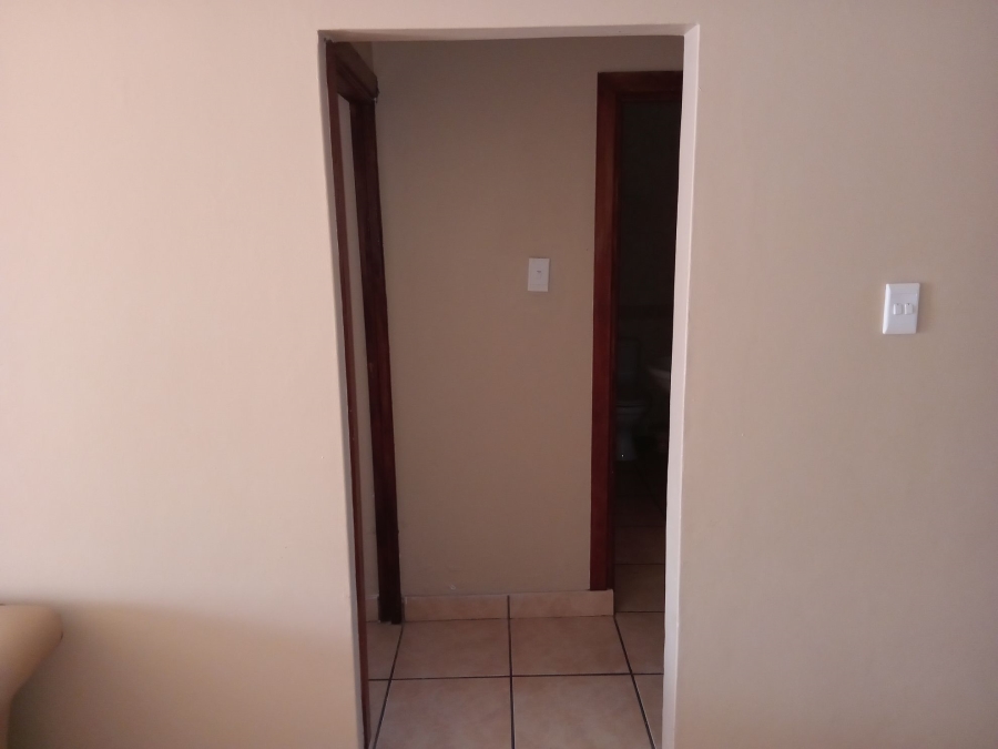 2 Bedroom Property for Sale in Heiderand Western Cape
